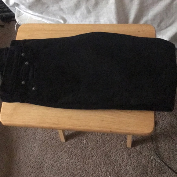 511      Levi’s Slim Fit Men’s Jeans - Picture 2 of 3